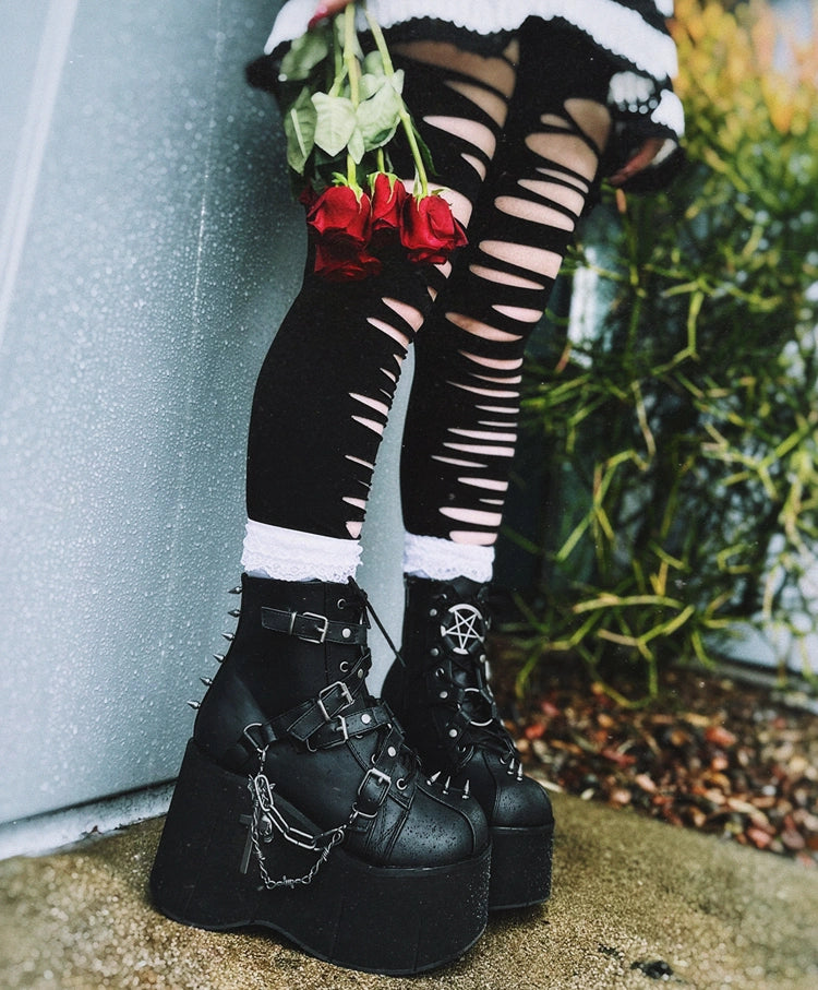 Demonia shoe online